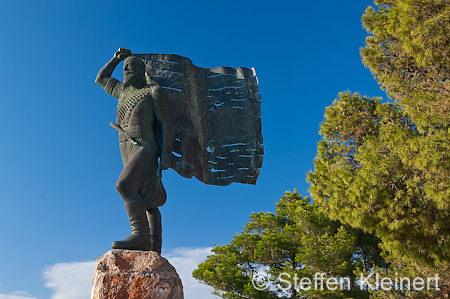 016 Kreta, Spyros Kayales-Kayaledakis Denkmal in Chania